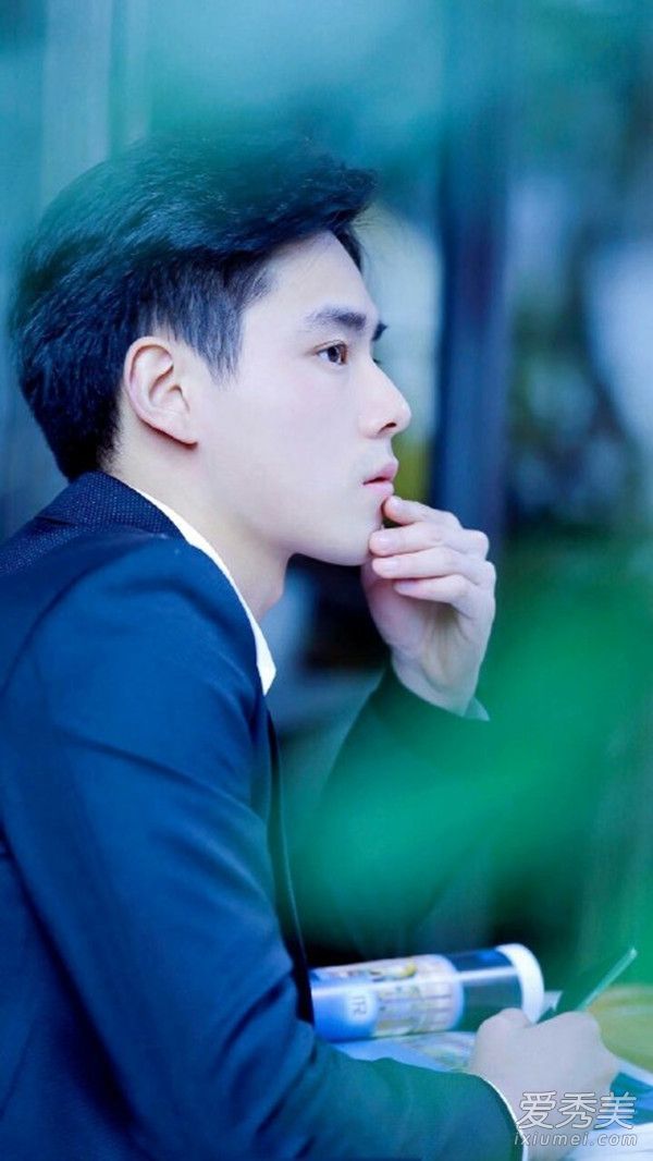 ��һ����������ֽͼƬ��ȫ ��һ����ģ����