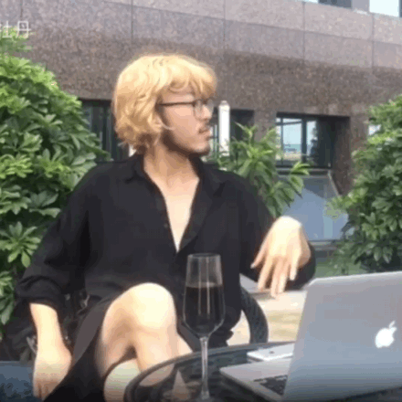 Ϸ��ĵ��������Ů Ϸ��ĵ�������˸������Ͻ���