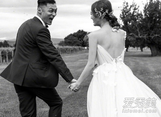 余文乐娇妻婚后首回应 王棠云为什么被叫月事妹