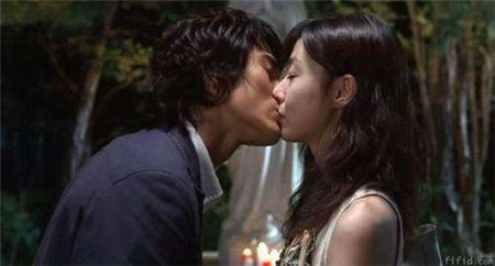 �ÿ��ĺ���r�����Ƶ�Ӱ����Щ �ÿ��ĺ���r�����Ƶ�Ӱ�̵�