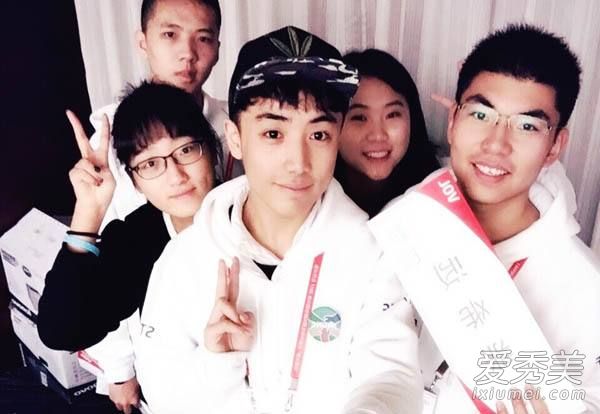 ��ǿ��������ͼŮ������˭ ����ͼ��������΢����ͥ������������ͼƬ����