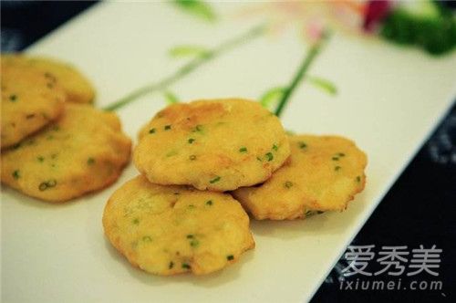 洋芋粑粑用什么面粉 洋芋粑粑的做法和配方