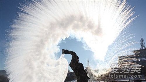 ֥�Ӹ�������������ô���� ����������ԭ����ʲô