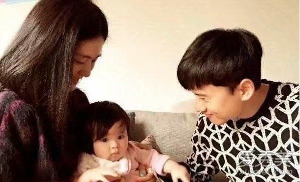 谢娜是顺产还是剖腹产 谢娜双胞胎女儿叫什么名字