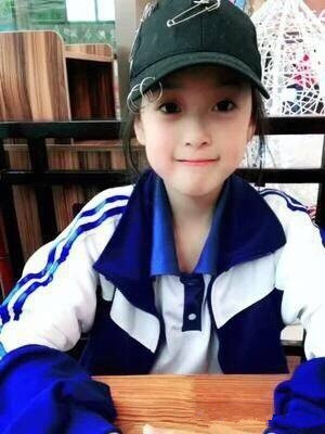 抖音李雨霏是谁 李雨霏个人资料家庭背景介绍