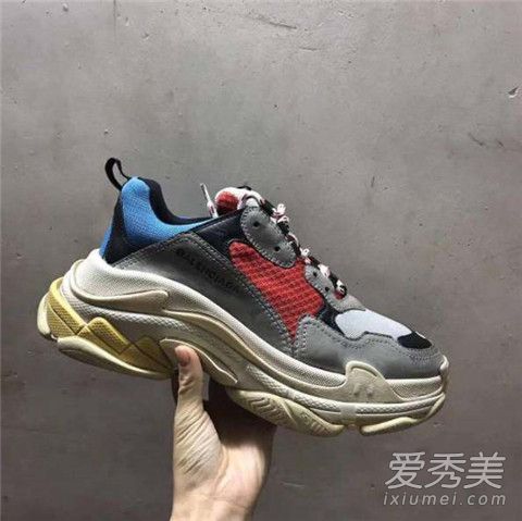 巴黎世家老爹鞋正品多少钱 巴黎世家老爹鞋官网价