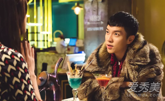 ���绨�μ��еڶ����� ���μ��еڶ�����