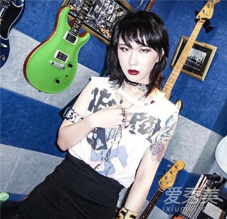 �¿����ֶ�Ů��Ա��˭ ���θ���������������΢����Ƭ