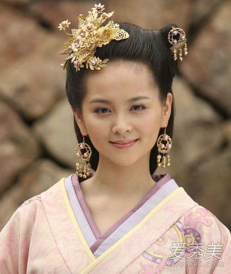 邓莎老公是谁 邓莎个人资料身高年龄微博图片介绍