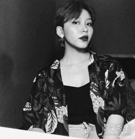 �����������������ǰ��ʲô�� ����˸�����������