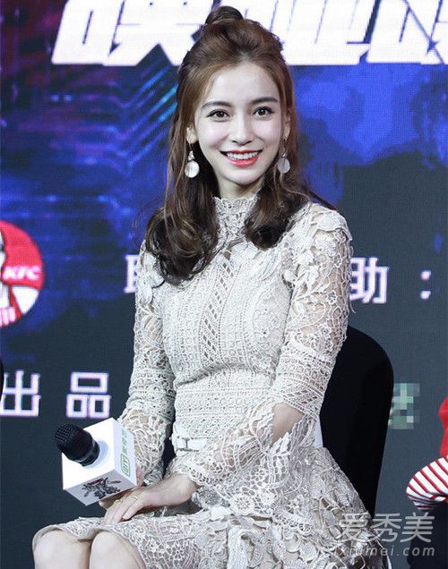 Baby�����ع�����ô���� angelababy����̥�������