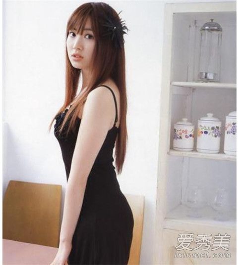 ��һ�۾��Ķ�������ʮ���Ը�����Ů��