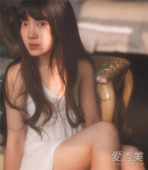 ���Ҿ�Ȼ�������ģ�A�ֱ���G�ֱ�Ů���̵�