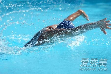 游泳减肥一周游几次 游泳减肥计划月瘦20斤