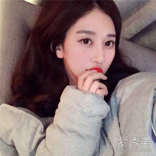 九十年代一脱成名的20位性感片女星