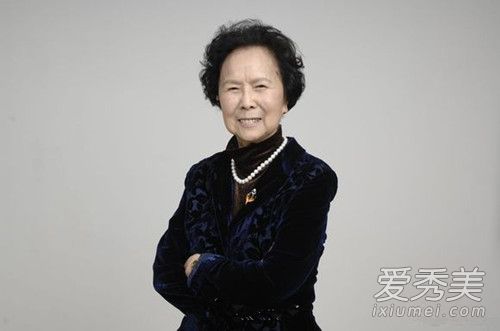 六小龄童纪念杨洁是怎么回事 六小龄童纪念杨洁为什么会被骂