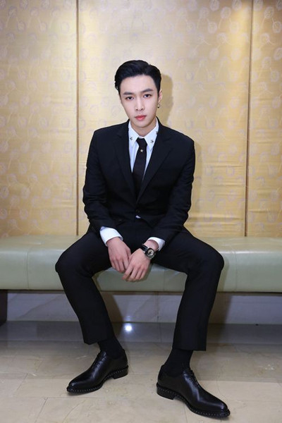 张艺兴原名是什么 明星原名大全揭秘!