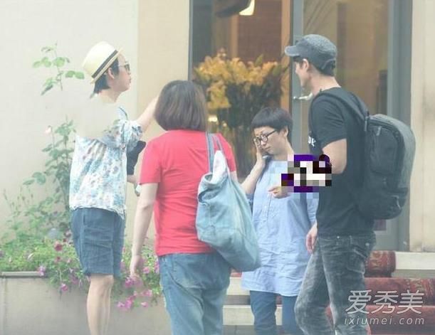 何炅老婆王菁个人资料 何炅老婆王菁婚纱照