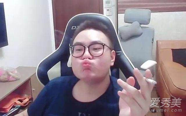 ����ɫ��ݮ��˭ ����ɫ��ݮ��ô����