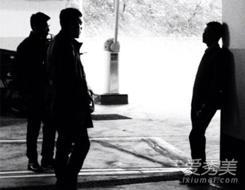 ��ΰ�Ѿ����˳����ĸ���Ӱ ��ΰ�Ѿ����˵ı���������ʲô