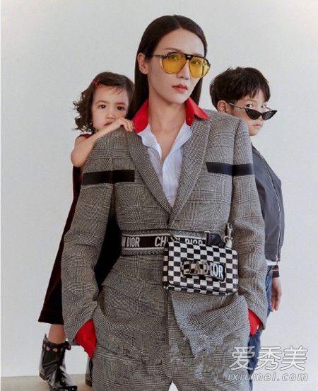 杨烁女儿多大了叫什么名字 杨烁老婆王黎雯照片个人资料