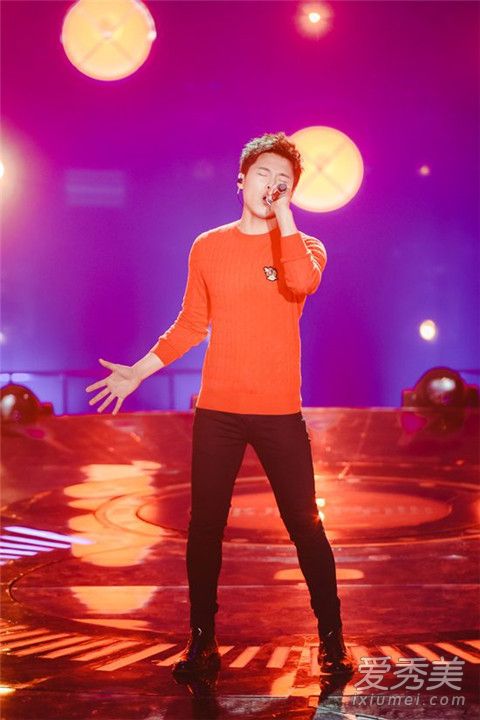 ����ǶԳ��߼�����˭ �߼�������������������Ů��