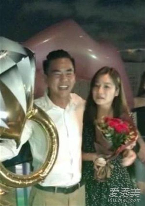 柯有伦求婚是怎么回事 柯有伦女友是谁资料介绍