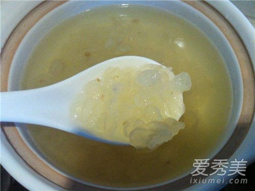 雪莲子多少钱一斤2018 雪莲子和莲子的区别