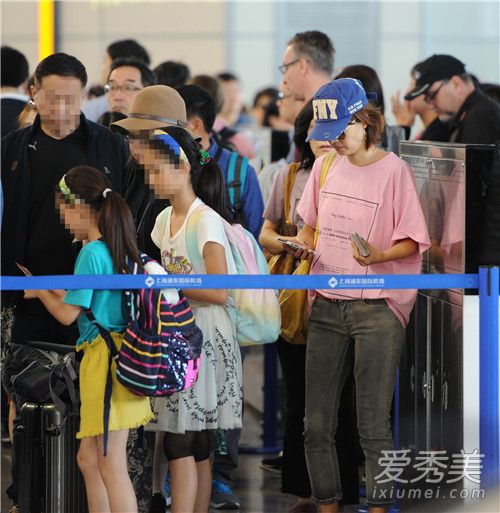 马伊琍携家人出游是怎么回事 马伊琍携家人在哪里出游