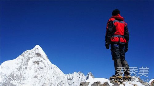 ���Ӹ�ɽ��ȥ����ô���� ��ɽ����ʲô��