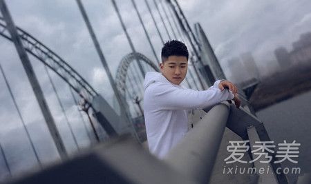 那年错过的爱情白小白歌词 那年错过的爱情歌词含义