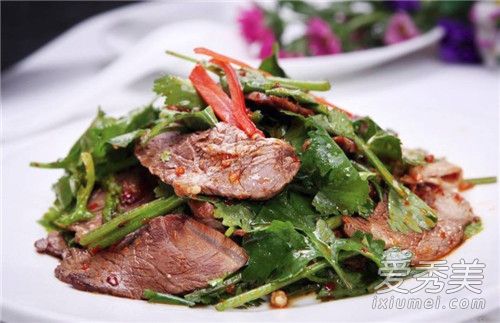 香菜怎么腌制好吃存储 香菜和什么一起炒好吃