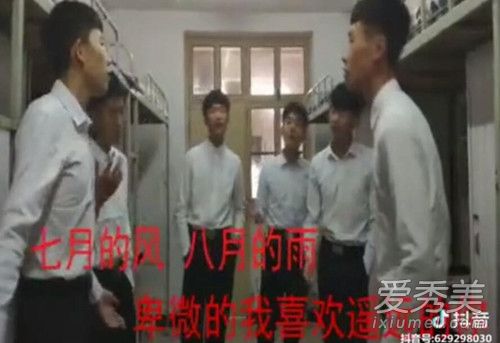 �������µķ���µ��거΢����ϲ��ңԶ������ʲô�� ��ʽ���