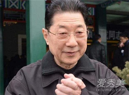 ������ʦ������ȥ������76�� ���ѷ׷׷��ı�ʾ��ϧ