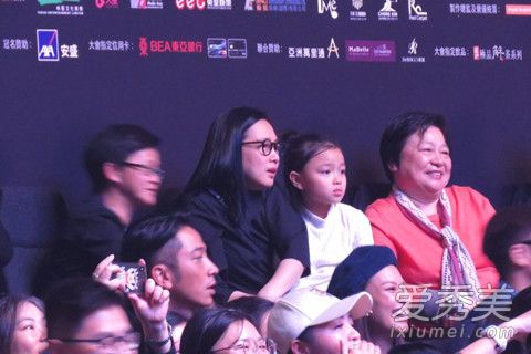 ���»�����Ů������ô���� ���»�����Ů����������Ŀ������ֵ�ܸ�