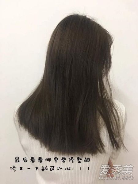 如何自己剪发尾 自己剪发尾的简单方法