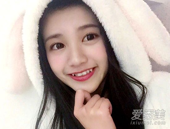 女人有虎牙好不好 女人有虎牙代表什么