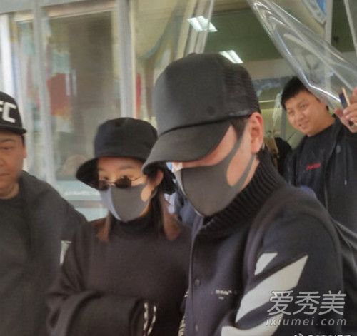 赵丽颖产后出院 赵丽颖顺产还是剖腹产