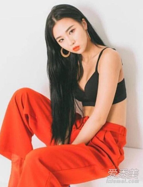 ������mv�ƽ�4����Ů�����˭ �𺣶�����������Ƭ