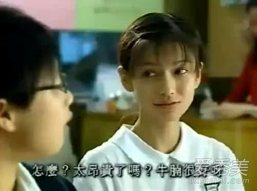 Angelababy眼睛是怎么回事 这到底是个什么梗?