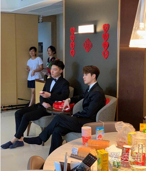 王嘉尔当伴郎 王嘉尔给谁当伴郎