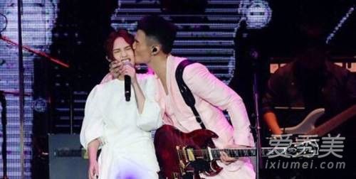 ���ٺƷ�4��ף����ô���� ���ٺƷ�4��ף��