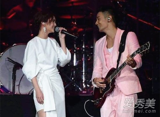李荣浩加盟好声音怎么回事 这到底是个什么情况?