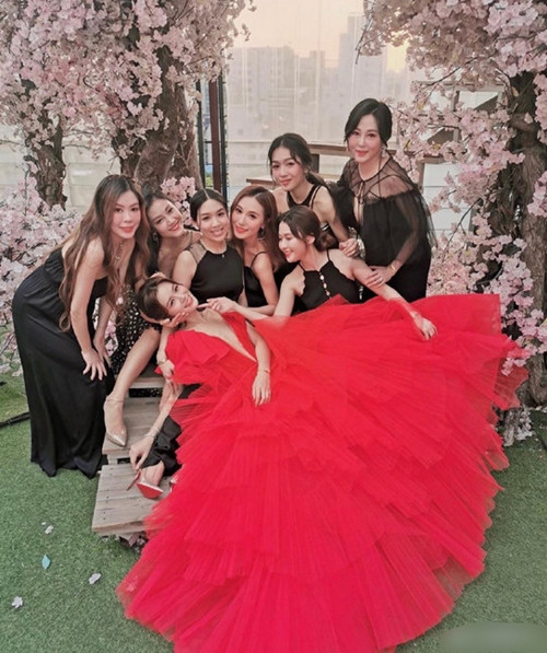 ��ӽɺ���ʲô��� ������ô���£�