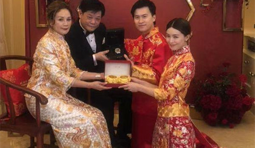 ��ӽɺ���ʲô��� ������ô���£�