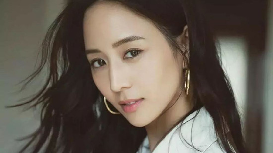 张钧甯怎么读读音几声 张钧甯是叫ning还是mi
