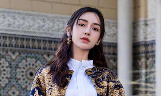 angelababy���ڳ�������ô���� angelababy�����������