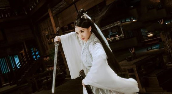 剑王朝李一桐演什么角色 剑王朝李现和李一桐是什么关系