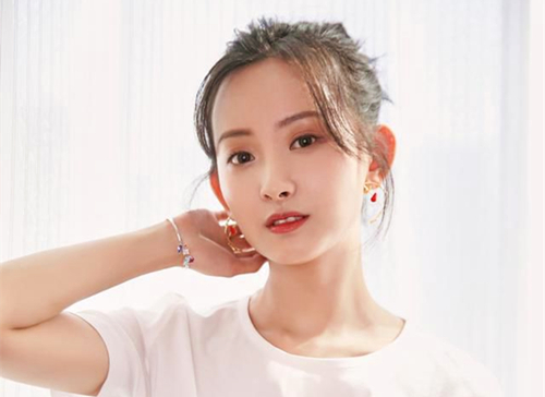 ��������С���������˭ ��������С����˭�ݵ�