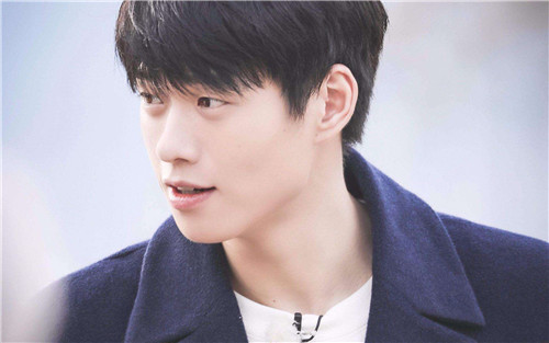 ���ݺ�κ��ѫ�μӵ����ս�Ŀ��ʲô ����κ��ѫ���ս�Ŀ��һ��